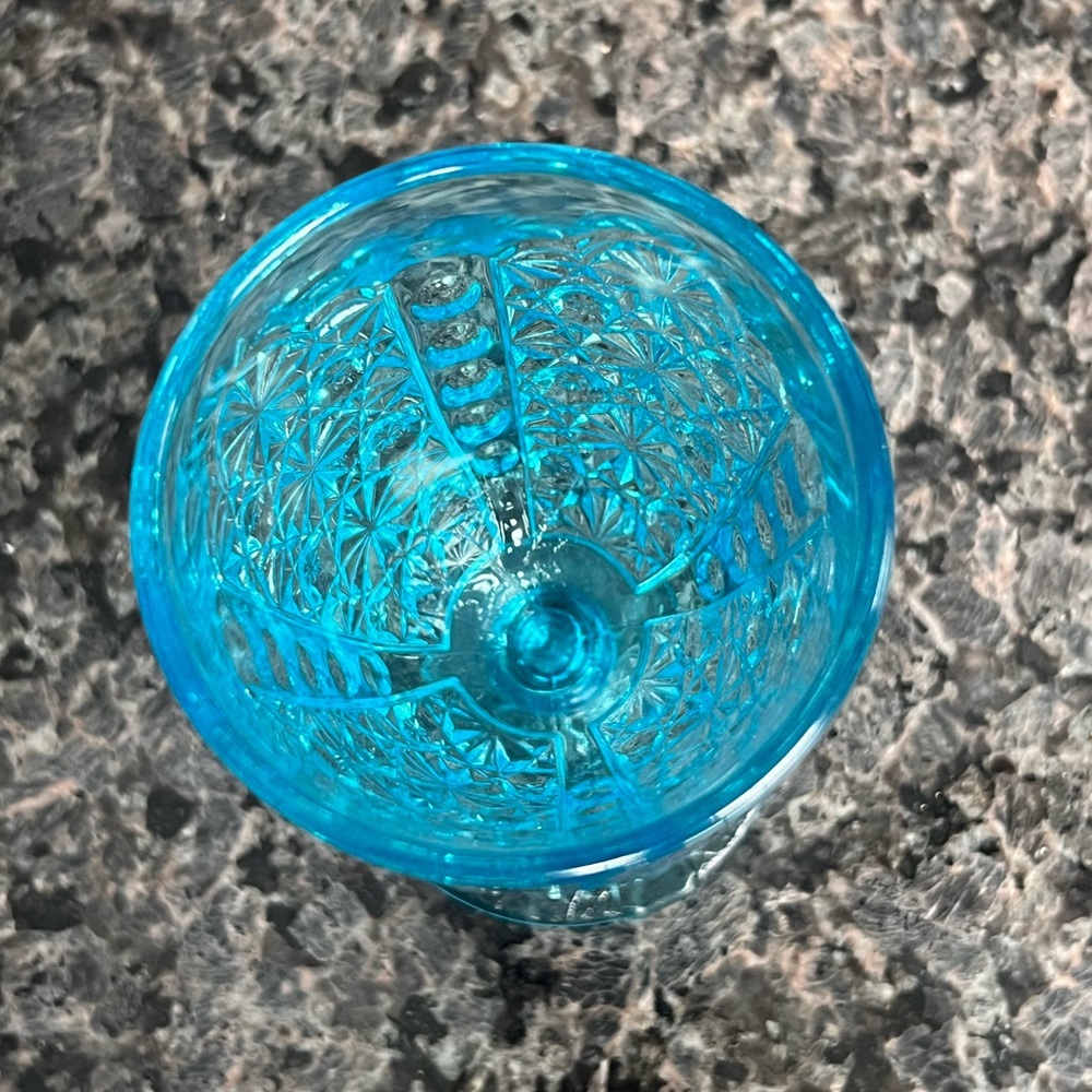 Antique L G Wright DAISY & BUTTON Blue 6 ⅛” Water Goblet EAPG - Picture 6 of 7